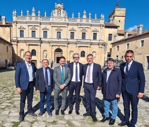 La Pro Loco Pisticci omaggia Alessandro Colucci Segretario di Presidenza della Camera