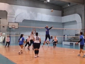 La scuola volley PisticciMarconia verso la fase regionale del campionato misto