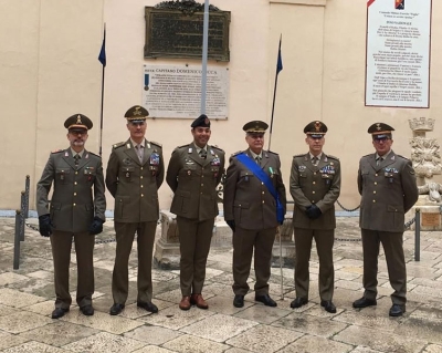 L’Esercito Italiano saluta il Colonnello Medico Francesco Vena in ...