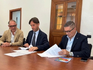 UniCredit e Asso Fruit Italia siglano convenzione per migliorare accesso al credito