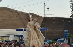 La trionfale accoglienza della Madonna della Bruna a Pisticci