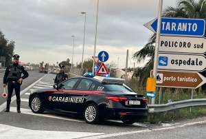 Aggredisce uomo con inaudita violenza: individuato e arrestato il presunto autore