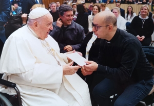 Don Giuseppe Ditolve incontra Papa Francesco